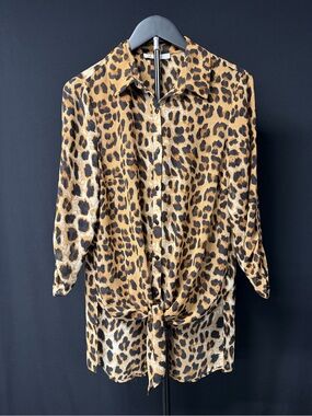 DR2 Leopard Print Tie-Front Button-Down Shirt - Tan & Black